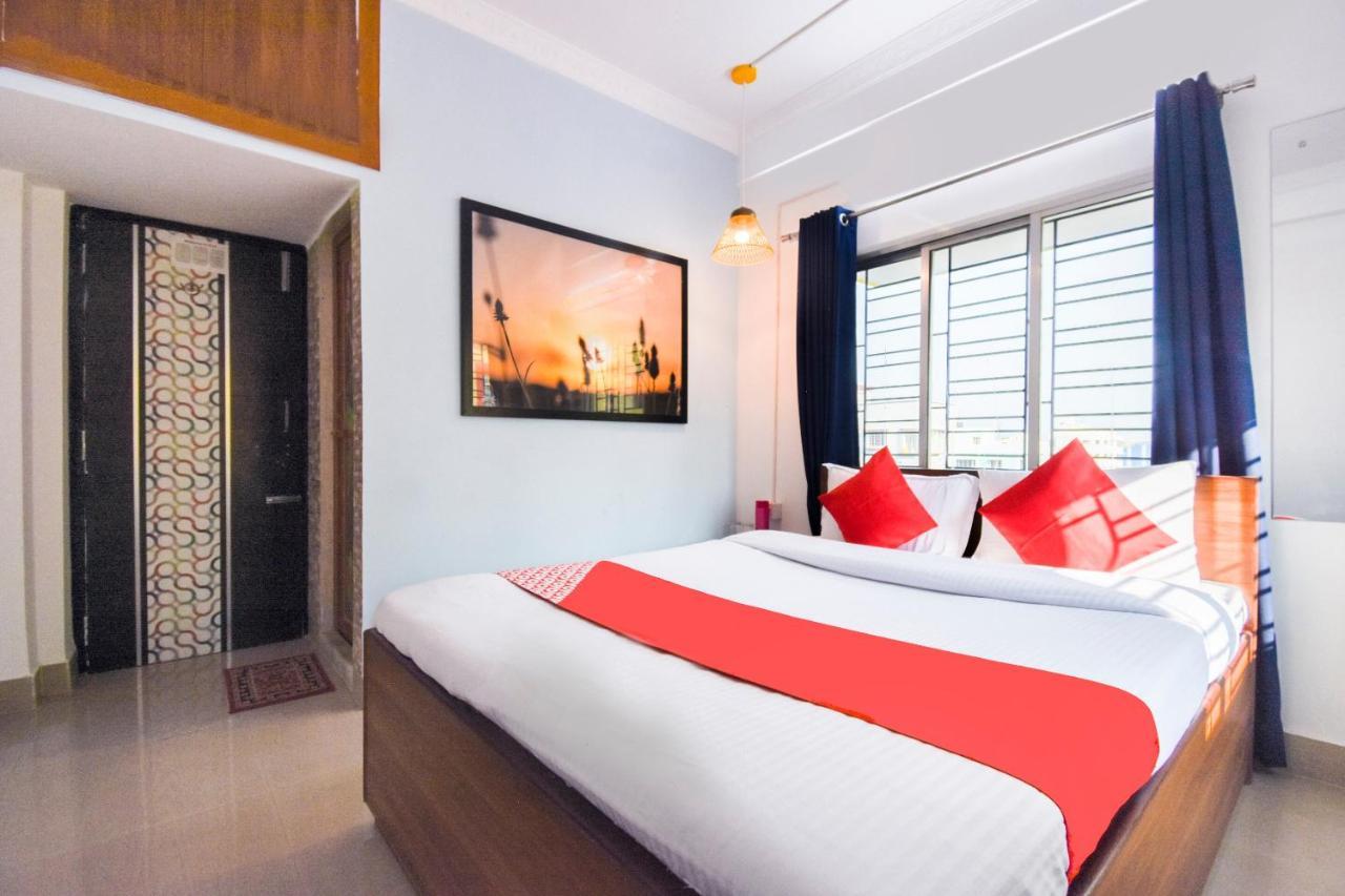 Oyo Flagship Mishika Homes Calcutta Extérieur photo